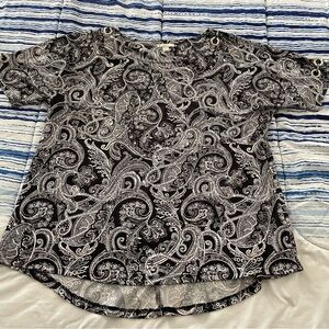 Chic Black and White Paisley Blouse